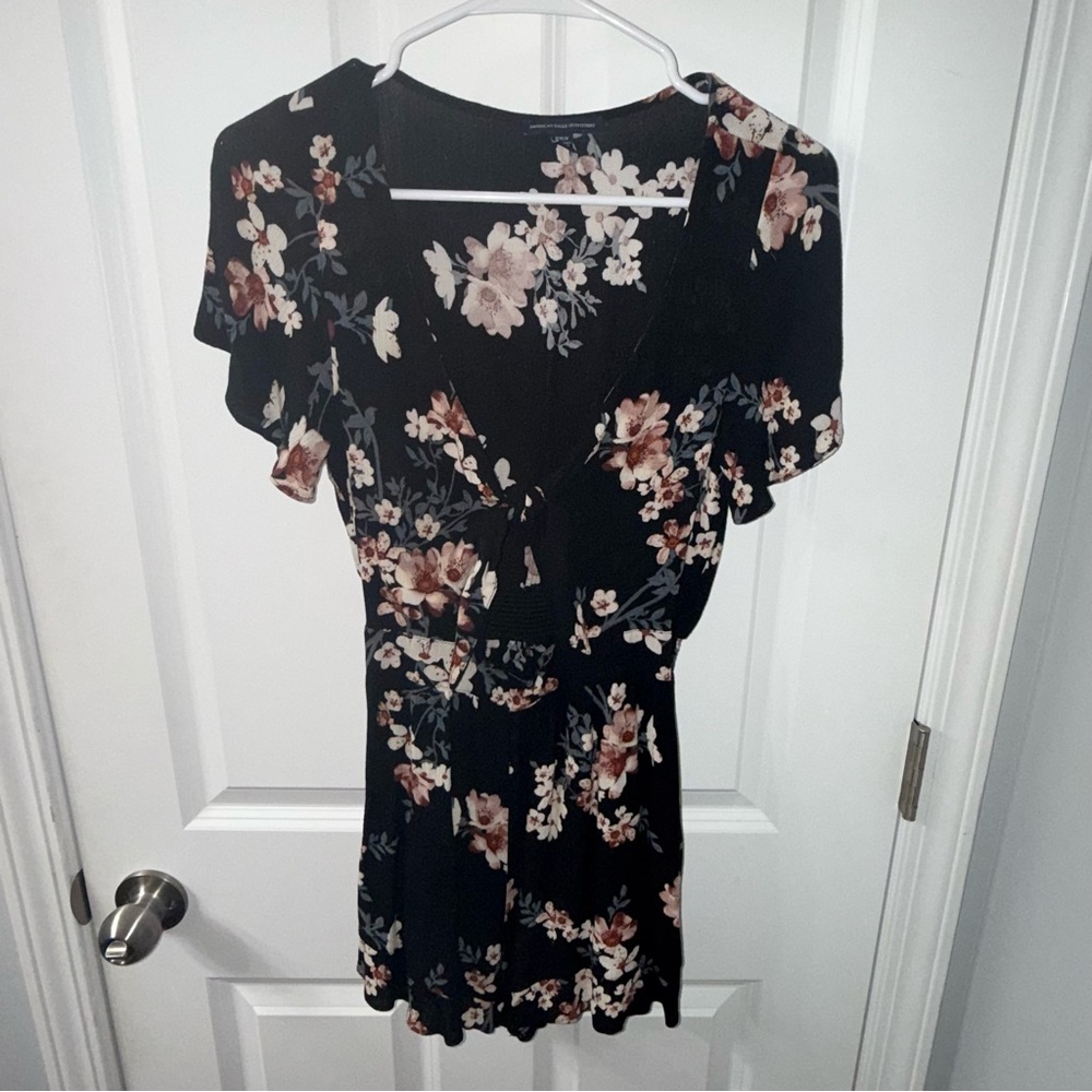 American Eagle Black Floral Tie Front Cutout Flutter Sleeve Romper